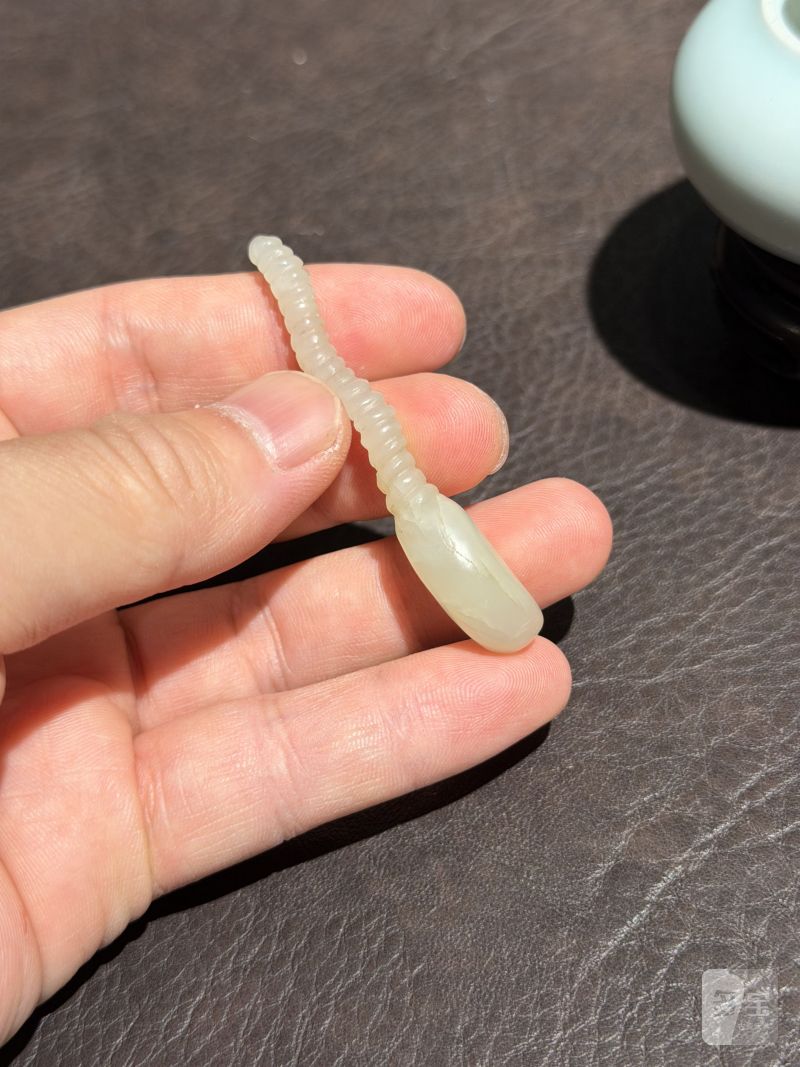 清雍正 粉青釉水盂（配清代玉勺、木座） - 图6